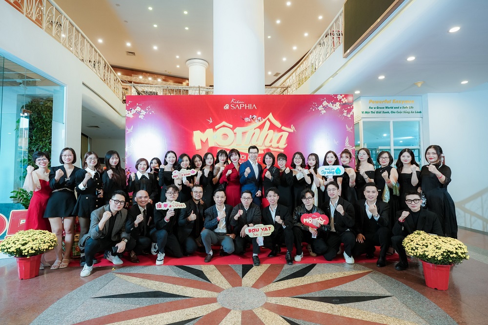 Bữa tiệc Year End Party cùng nhìn lại một năm đã qua